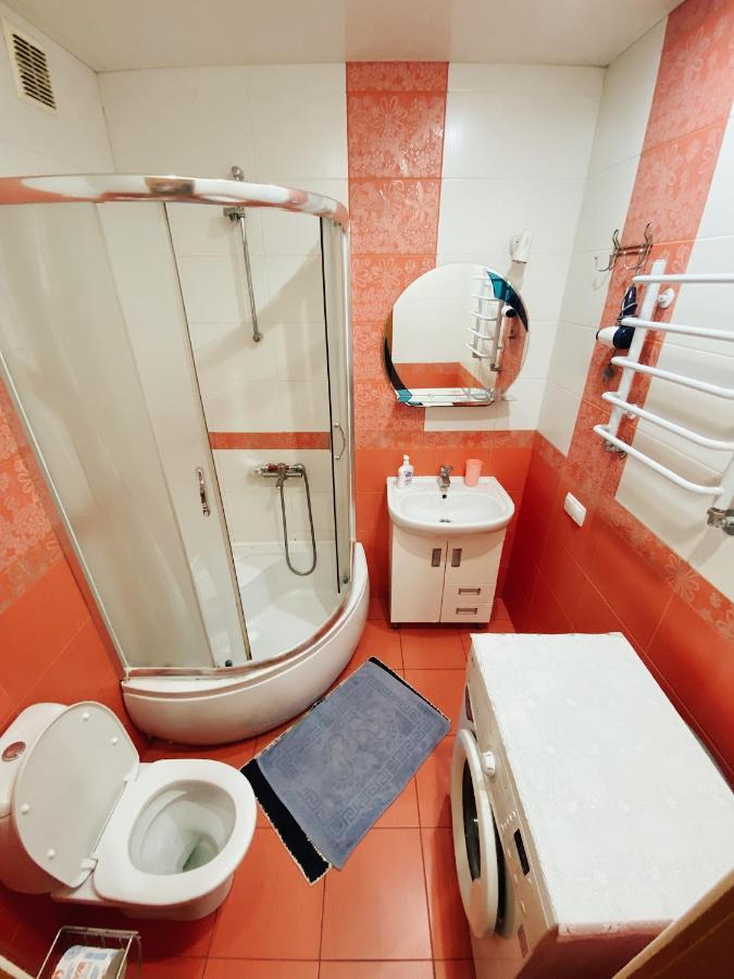 Apartment - Sobornyi Prospekt 97 Zaporizhia 外观 照片